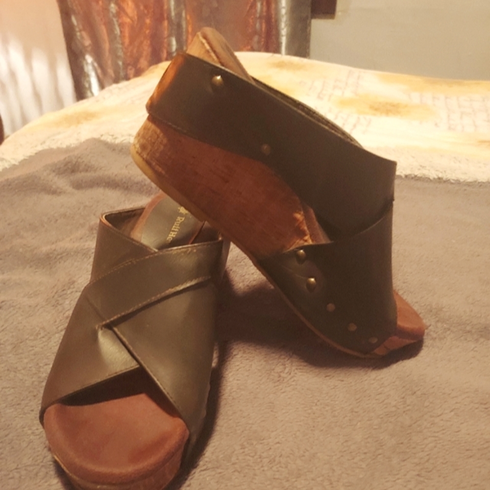 Ruff hewn Brown leather women's sandals